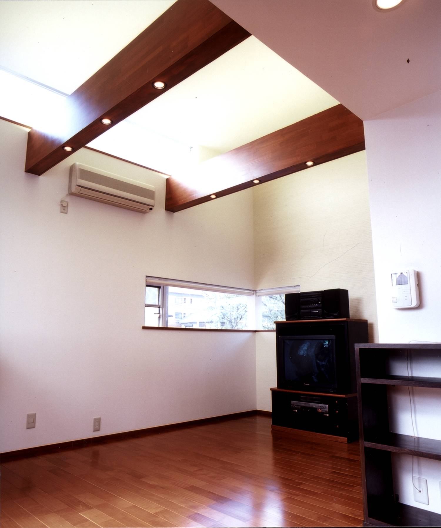 建築費用1,500万円のガレージハウス_02