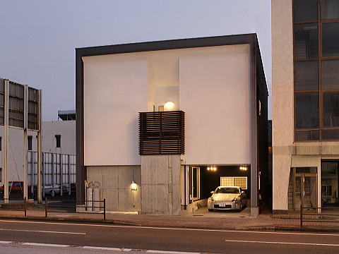 株式会社竹内工務店のガレージハウス3
