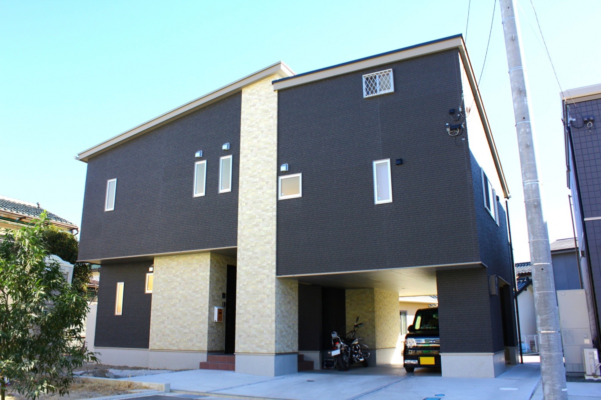 株式会社J.homesのガレージハウス2